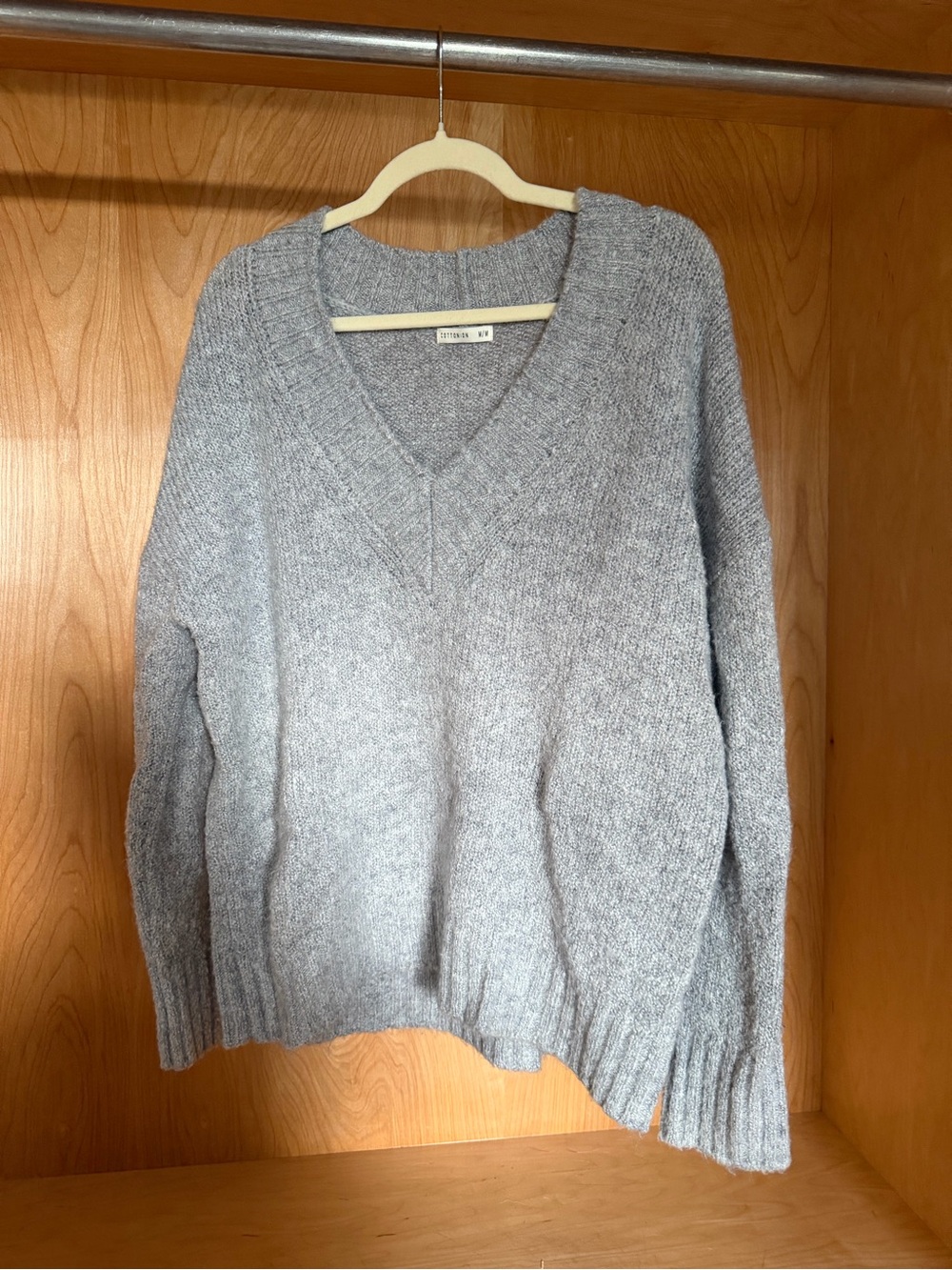 Cotton On Light Gray V-Neck Knit Sweater